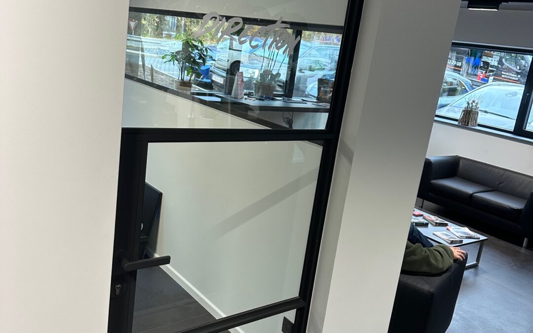 Portes intérieures stratifiées et métal IDA